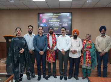 Literary Programme "Khoj Vidhi Te Punjabi Khoj Di Stithi" on 8.10.25 at Deptt. of Punjabi, Universiry of Delhi.